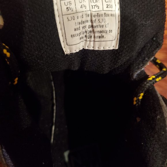 5.10 Climbing Shoes - NEW - Picture 3 of 3